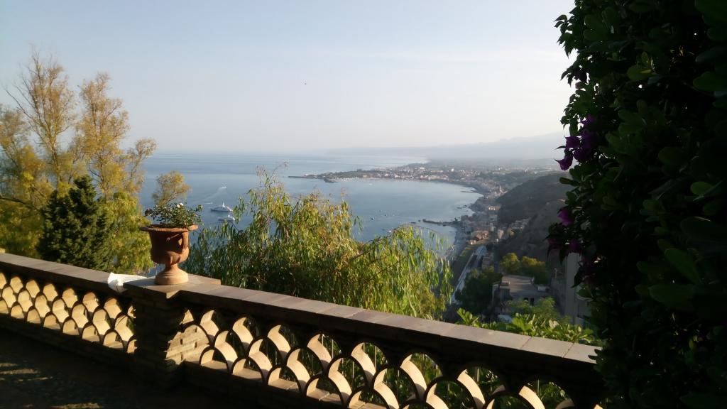 Taormina escursione di un giorno sicilia hotel Capo Skino4